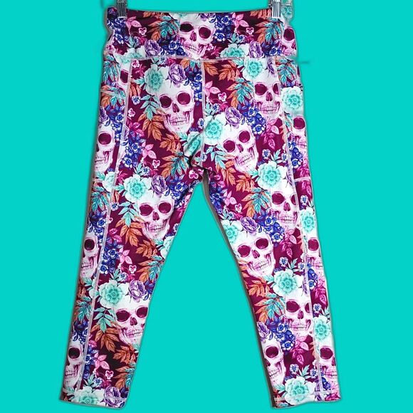 Constantly Varied Gear CVG Skulls and Roses Leggings Purple Background M - Picture 2 of 6